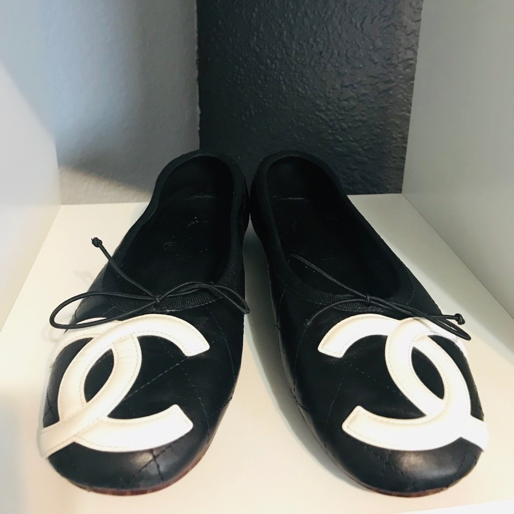 Authentic CHANEL Flats